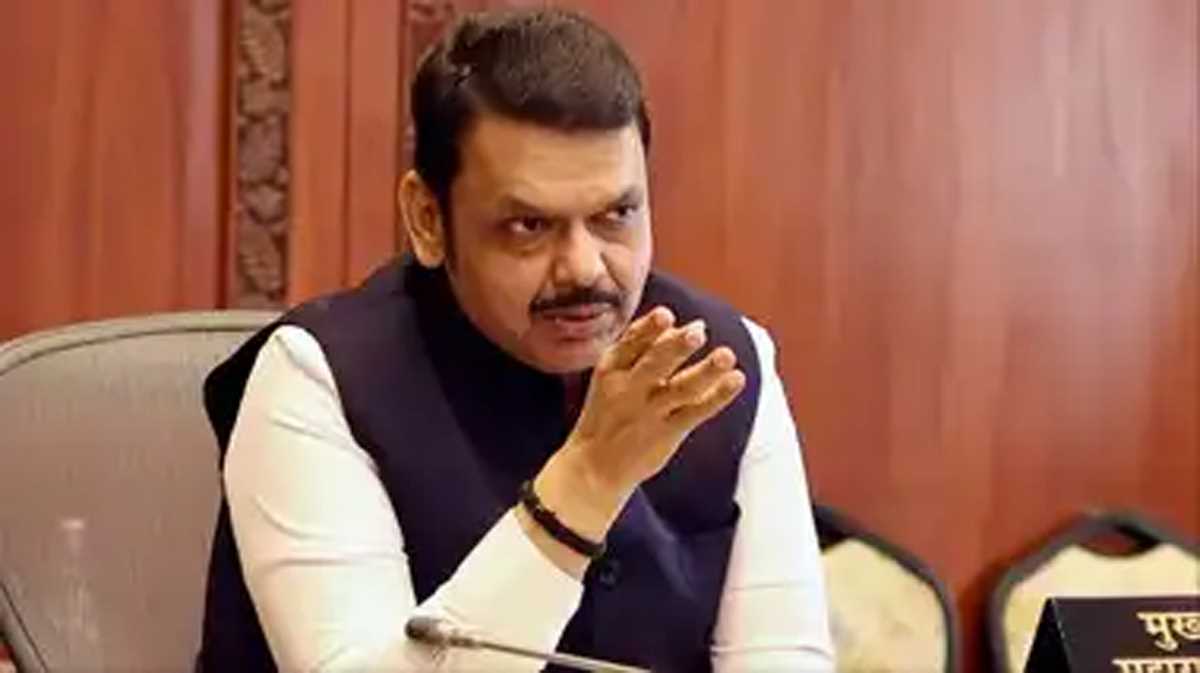 अवैध पाकिस्तानियों को ढूंढकर की जाएगी उचित कार्रवाई : देवेंद्र फडणवीस अवैध पाकिस्तानियों को ढूंढकर की जाएगी उचित कार्रवाई : देवेंद्र फडणवीस